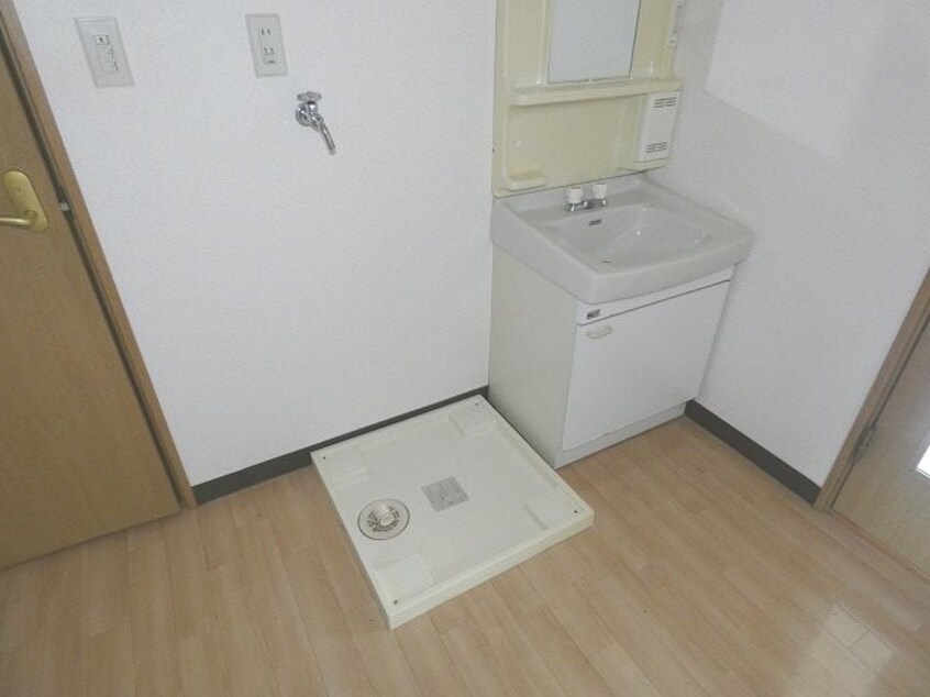  ハイツランスモール