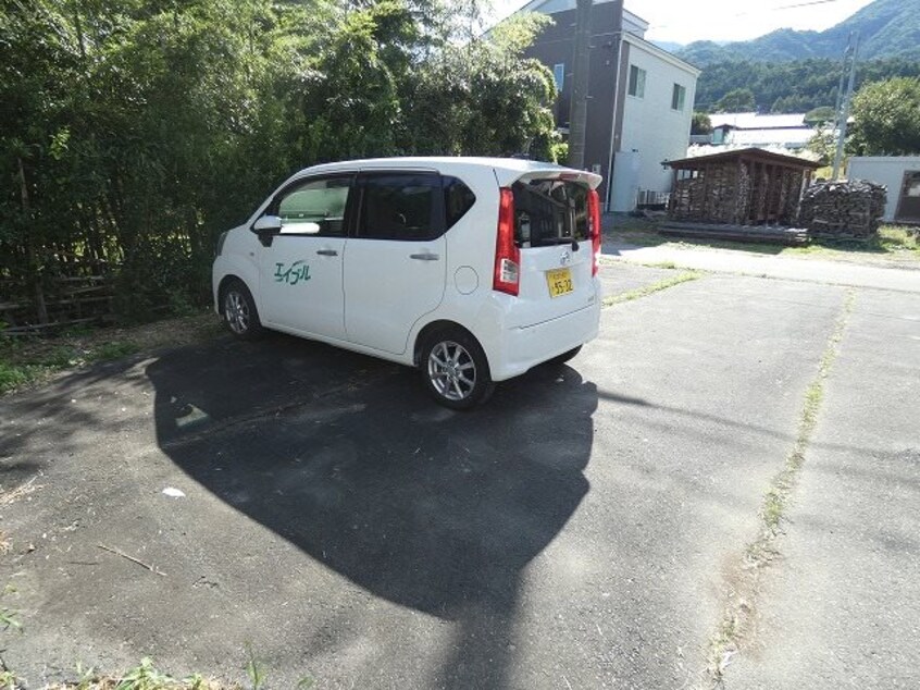  白沢青山ハイツ