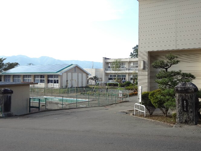 箕輪町立箕輪南小学校(小学校)まで1571m ｄｕｃｃｏI