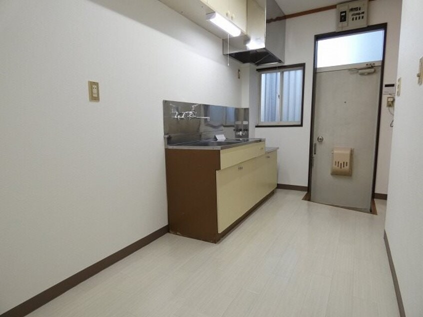  西河原シティーハイツ