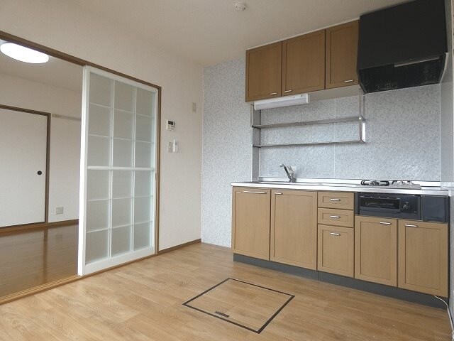  ロイヤルガーデン雅Ｂ