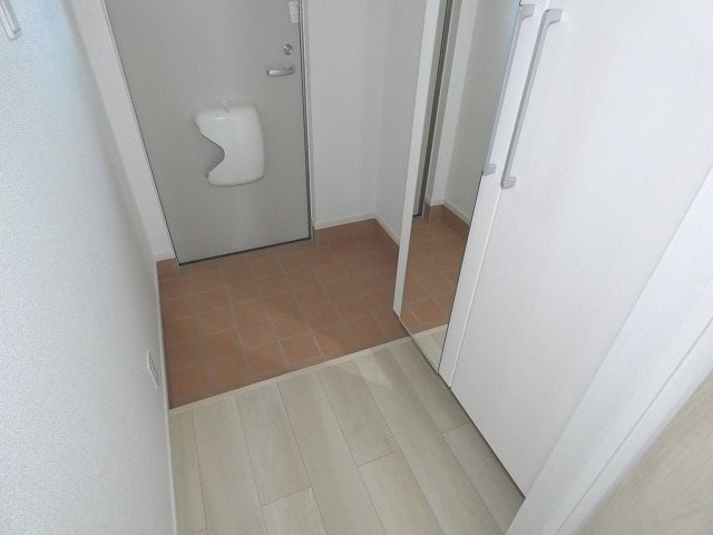  サニーテラス　B