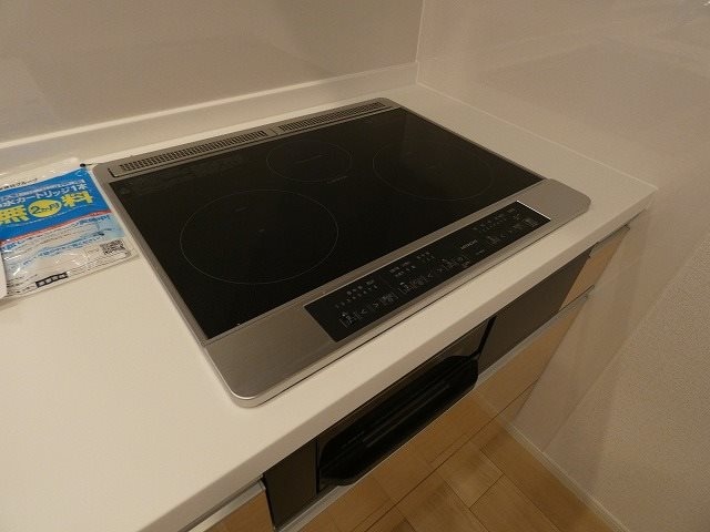  サニーテラス　B