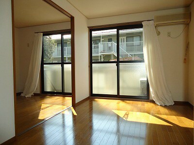  メゾン・T＆K　A棟