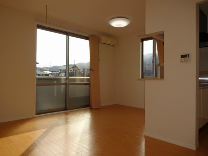  クロワール見附久保D