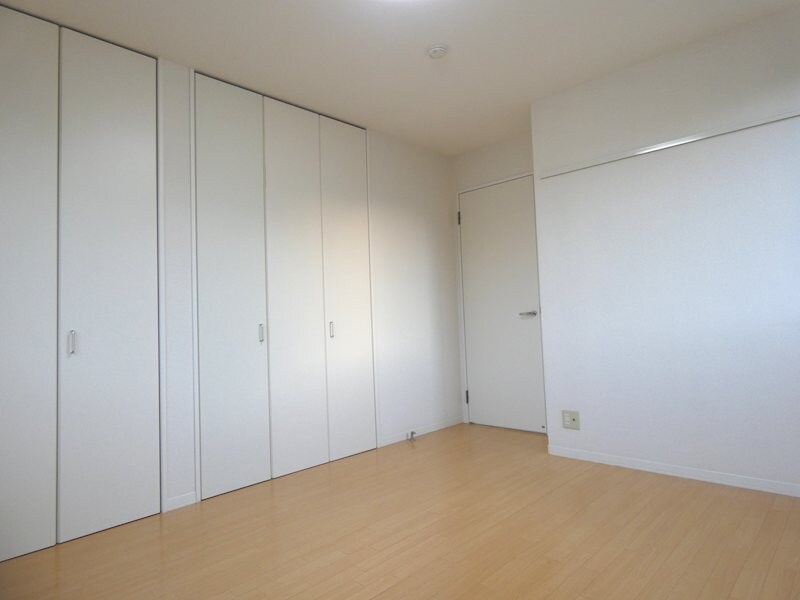  クロワール見附久保D