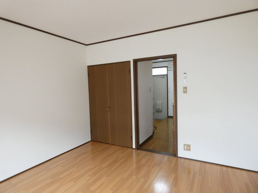  郵ハイツ平田