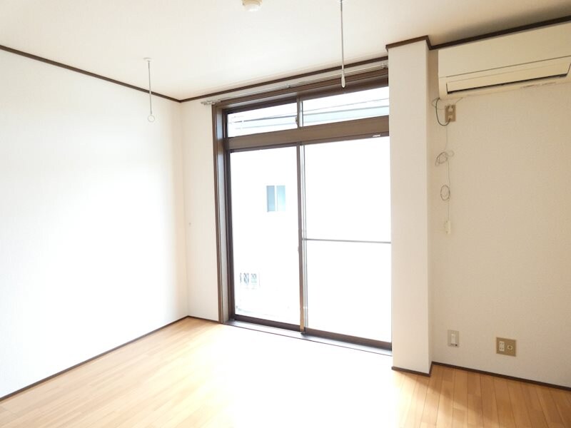  郵ハイツ平田