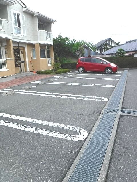  エステパルケＢ