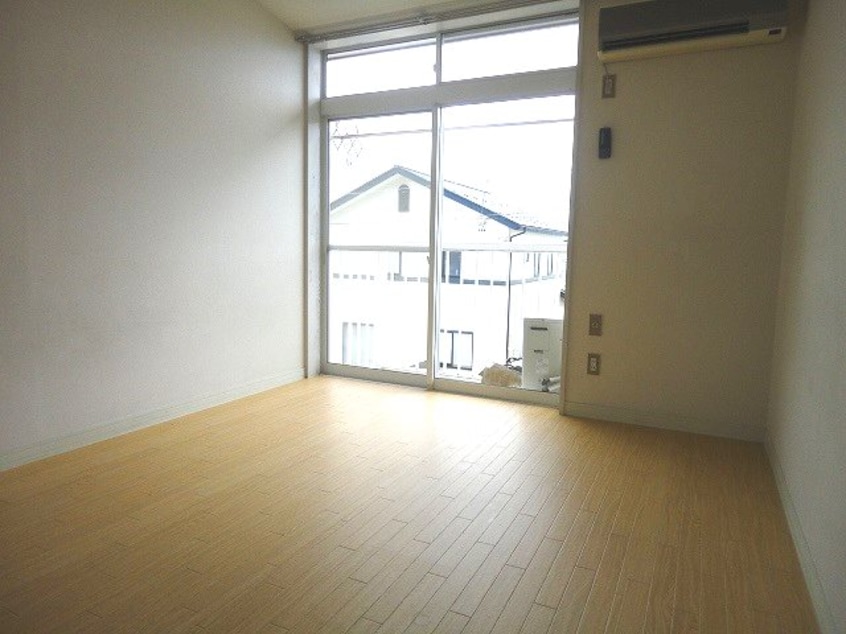  キャピタルオシダ