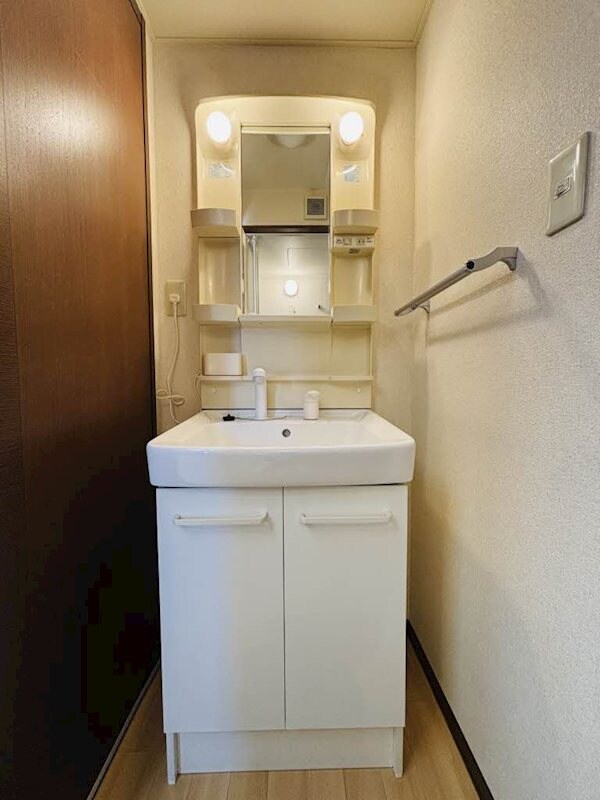  サニーコート井川城