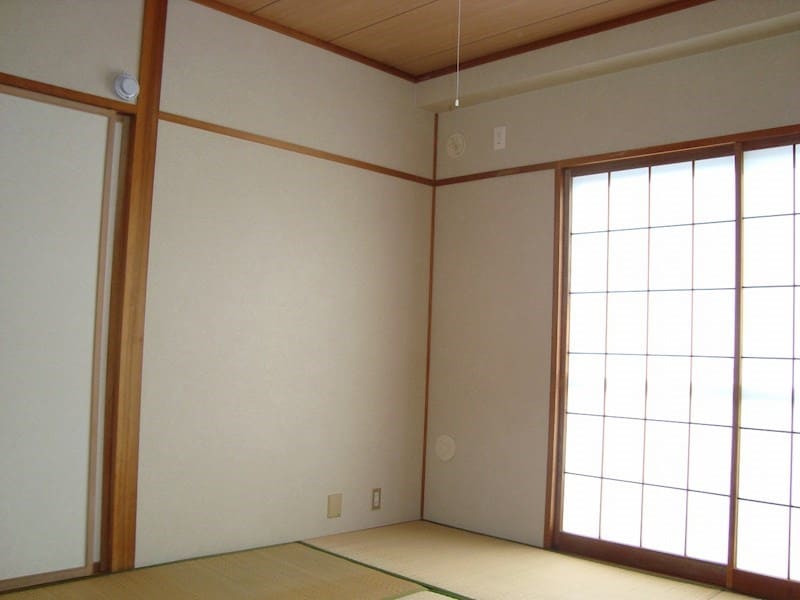  マンション小林