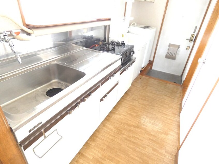 ※写真は別号室です。 プチマンション88