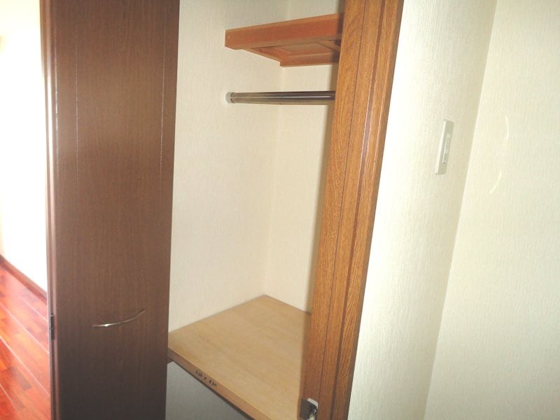  ロワール中央ビル