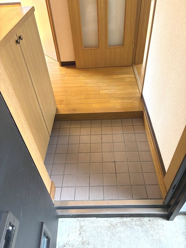 ファミール和雅家