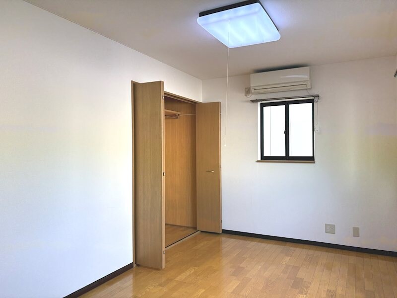  ファミール和雅家