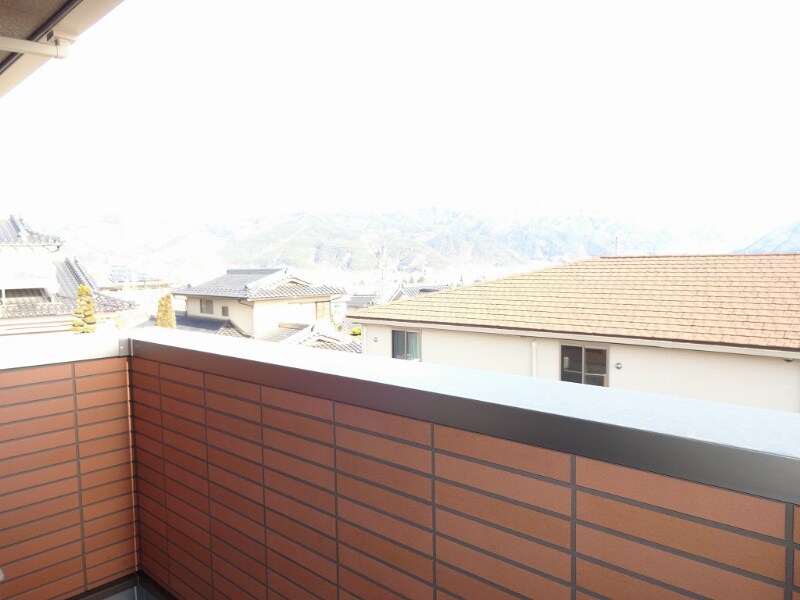  フレスクーラ蟻ヶ崎 II