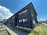 サンビレッジ　ルミエールＡ