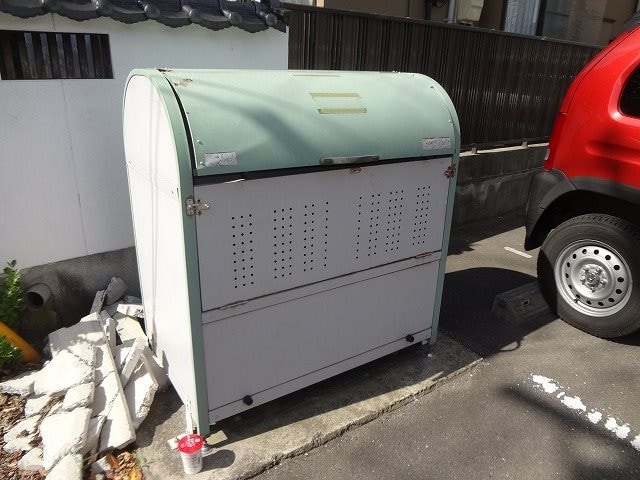  サニーコート・村井