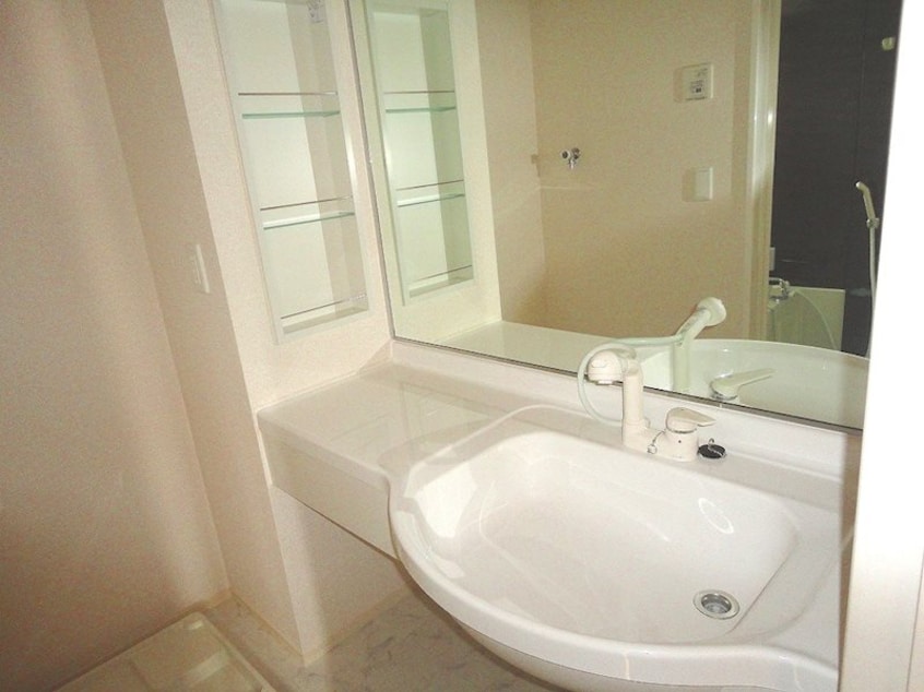  シャンフルールA