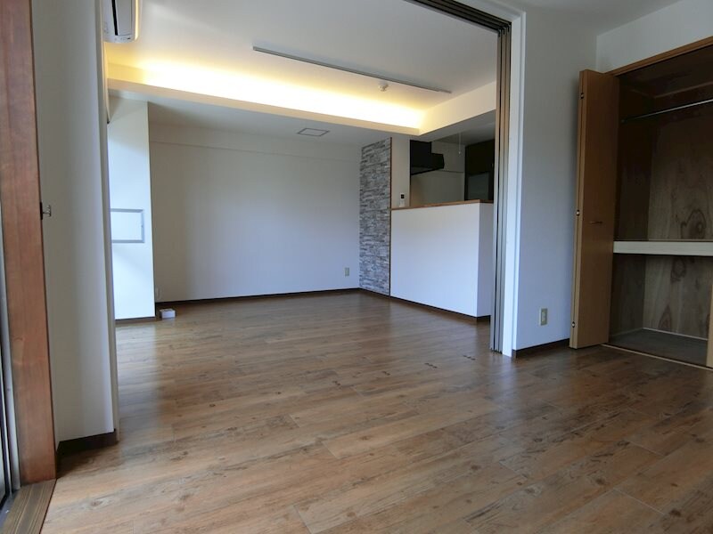  ラ・トゥールTOWA