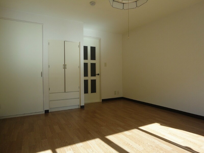  レジデンス北深志