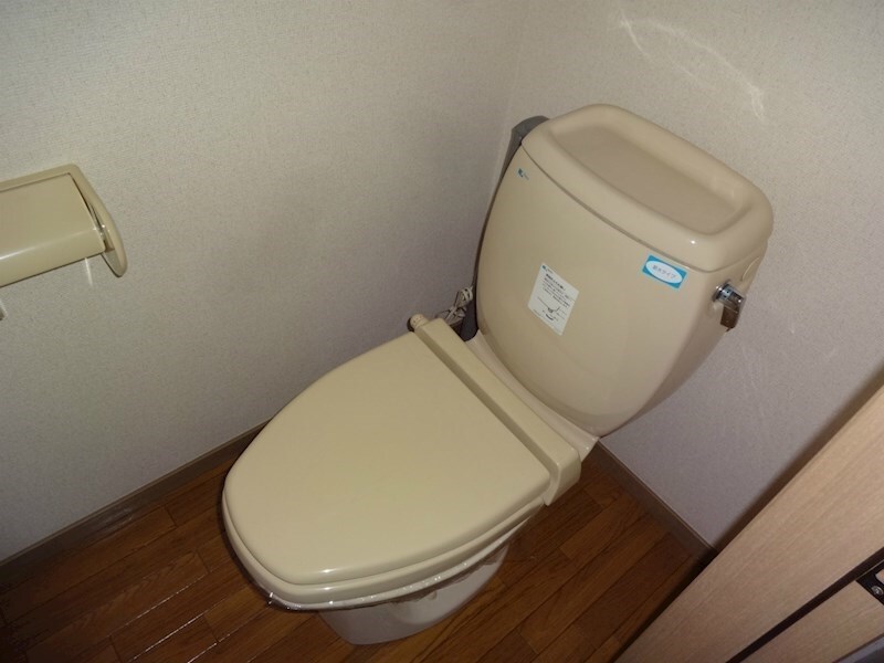  サンビレッジ新村B