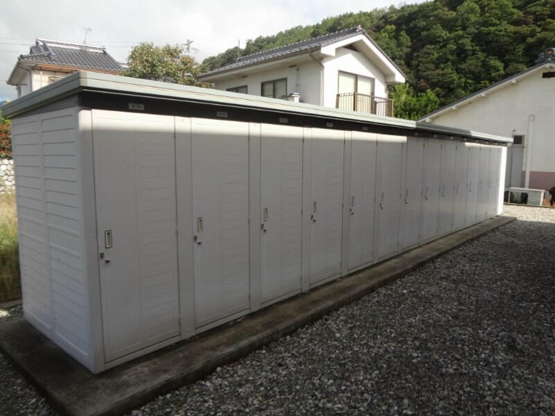  篠ノ井線/松本駅 バス19分岡田出張所前下車:停歩7分 2階 築31年