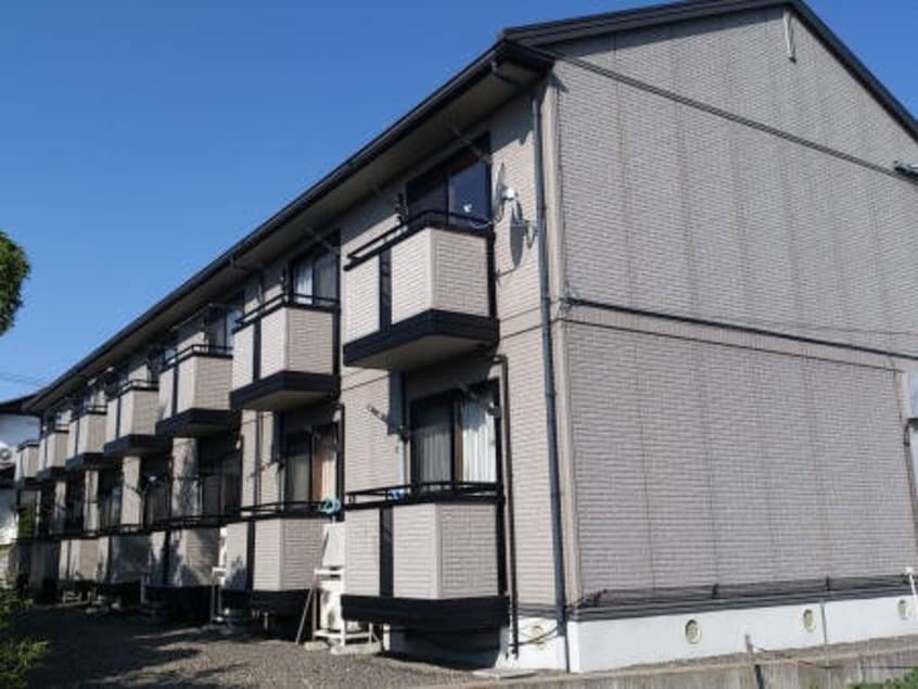  Court East