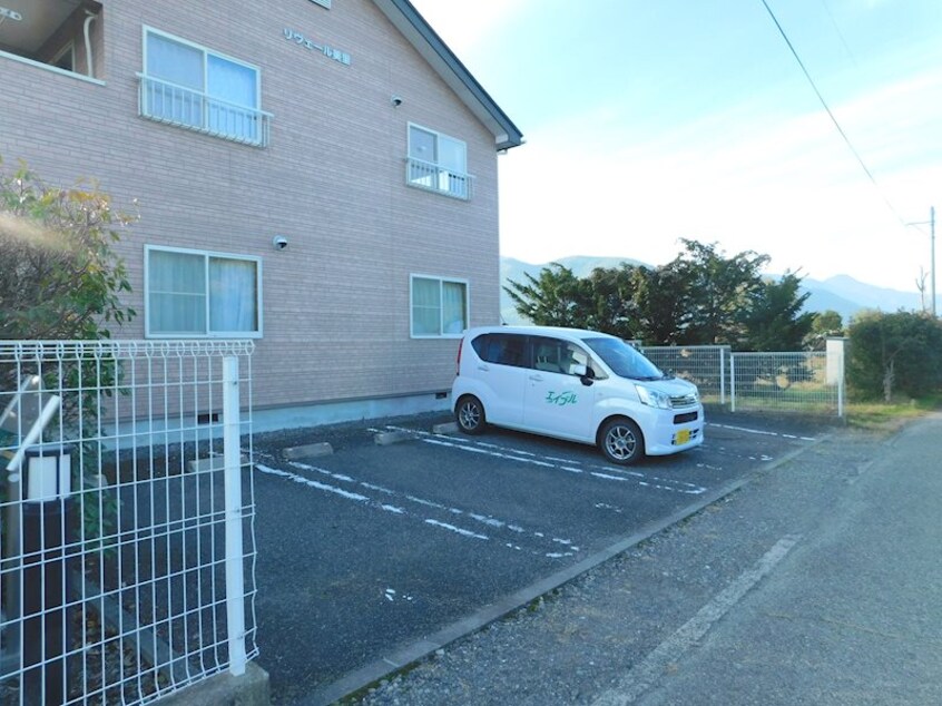  リヴェール美里