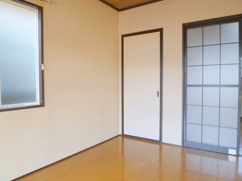  フレグランス平田