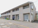 ロイヤルコーポ松本１号棟の外観