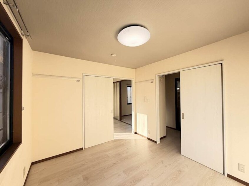  サンライズ杉山