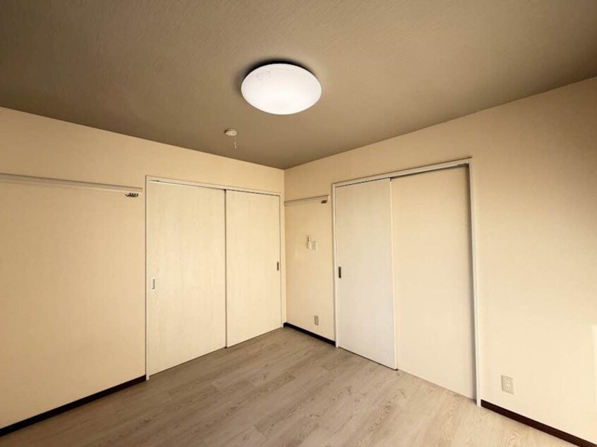  サンライズ杉山