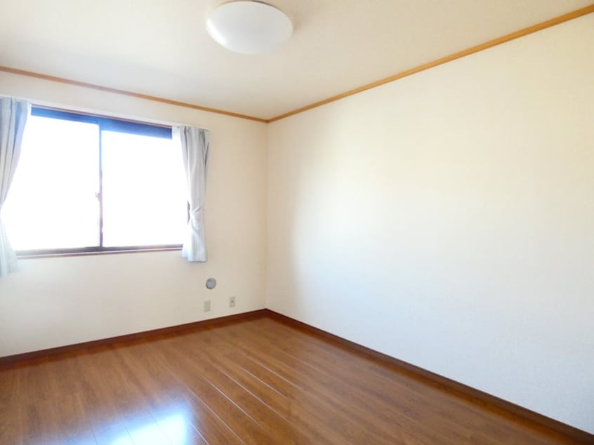  ジュネス・ＫＵＢＯＴＡ Ｂ棟