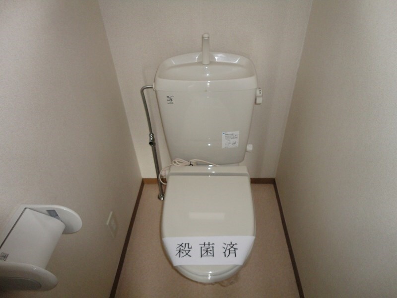  ハイツシャリオＢ