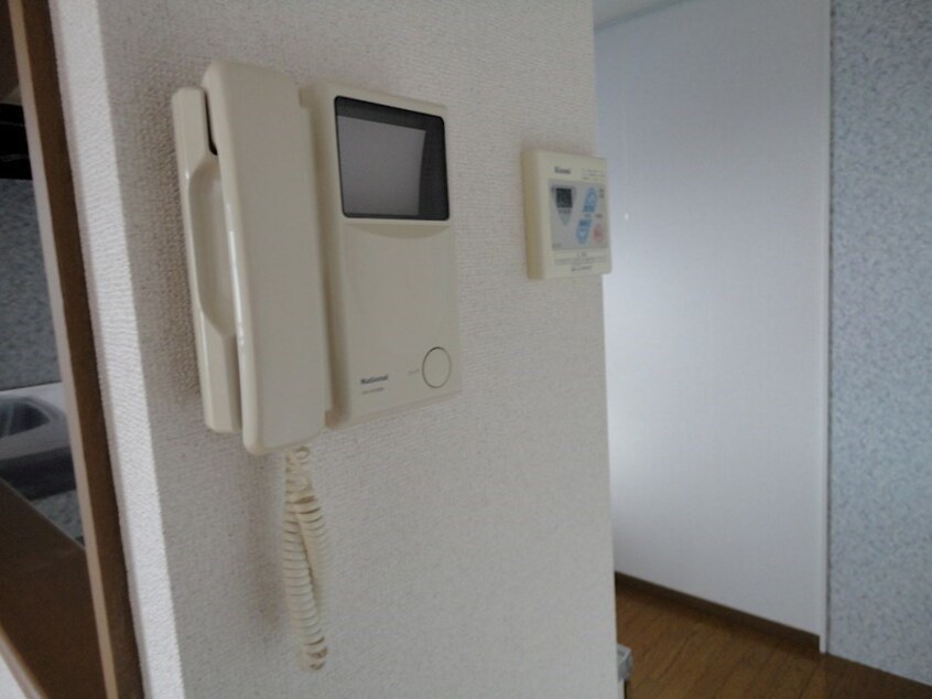  ハイツシャリオＢ