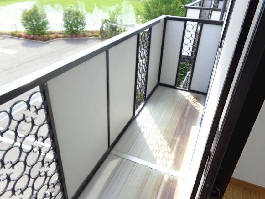  アリコ・ヴェールＢ