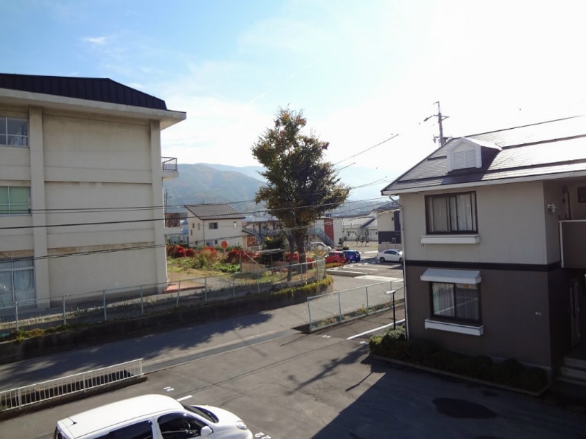  グレイスタウンＢ