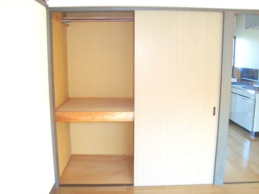  カワクボハイツＢ