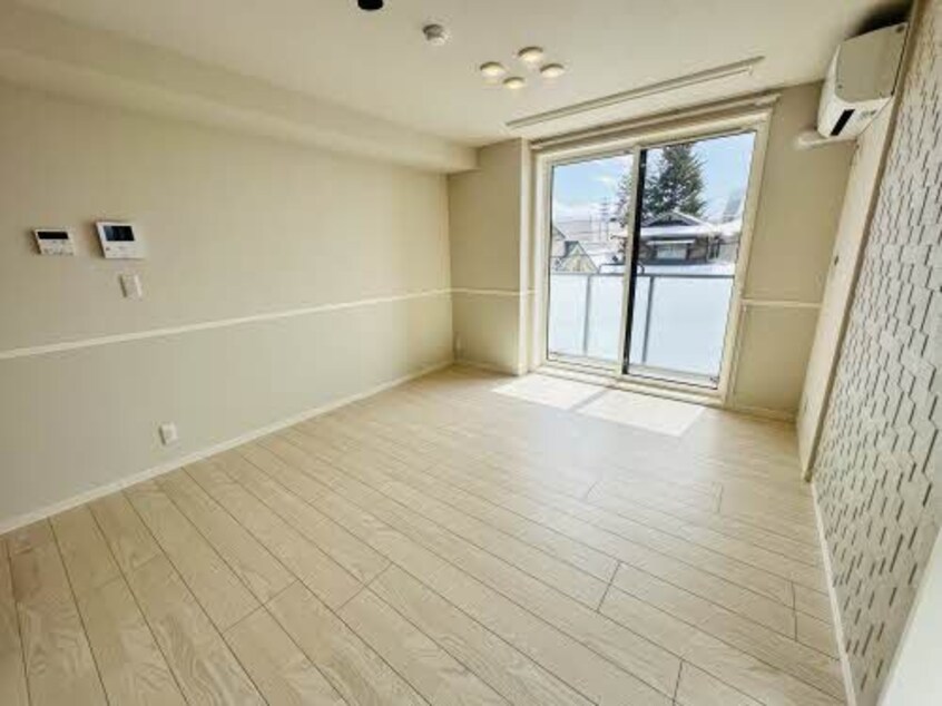  シャーメゾン開智