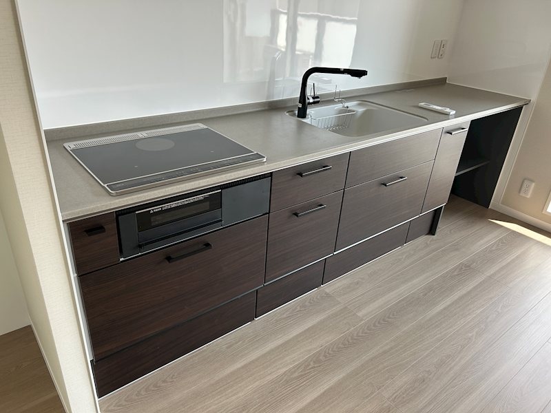  シャーメゾン　エルーラ