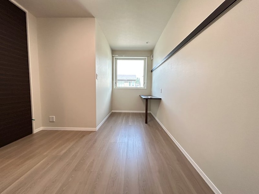  シャーメゾン　エルーラ