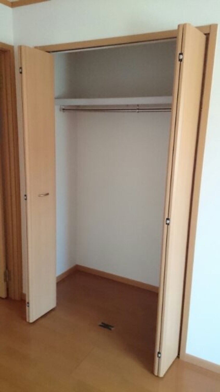  メゾンＦナイヤガラI