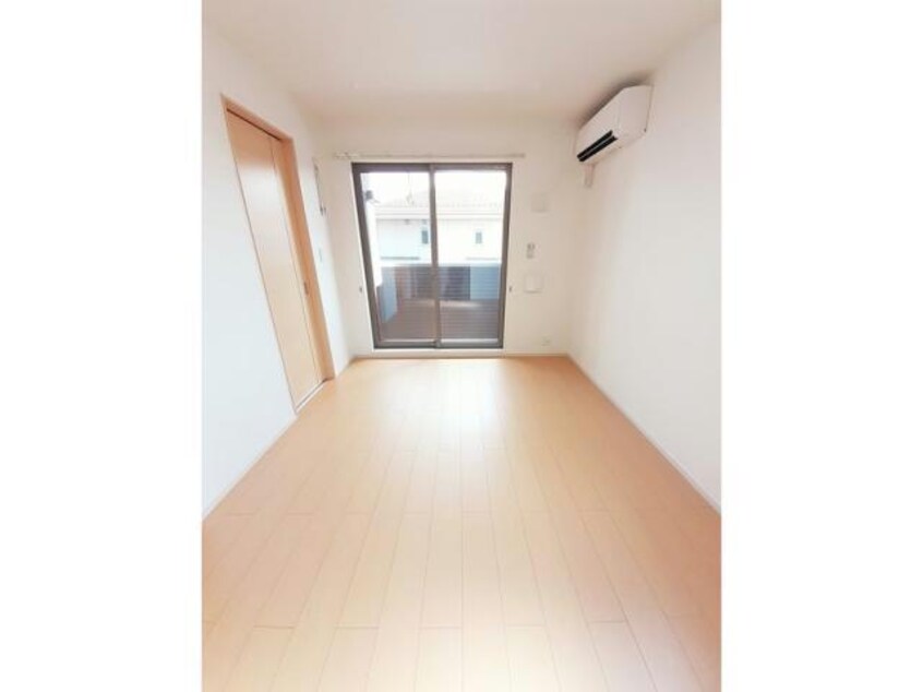  テ・ルサーマＣ（中町）