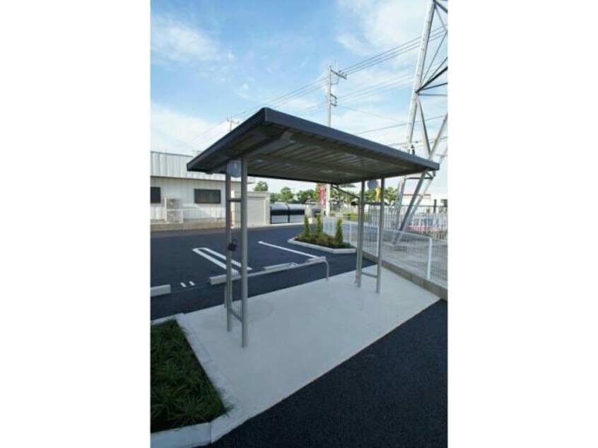 屋根付き駐輪場 テ・ルサーマＣ（中町）