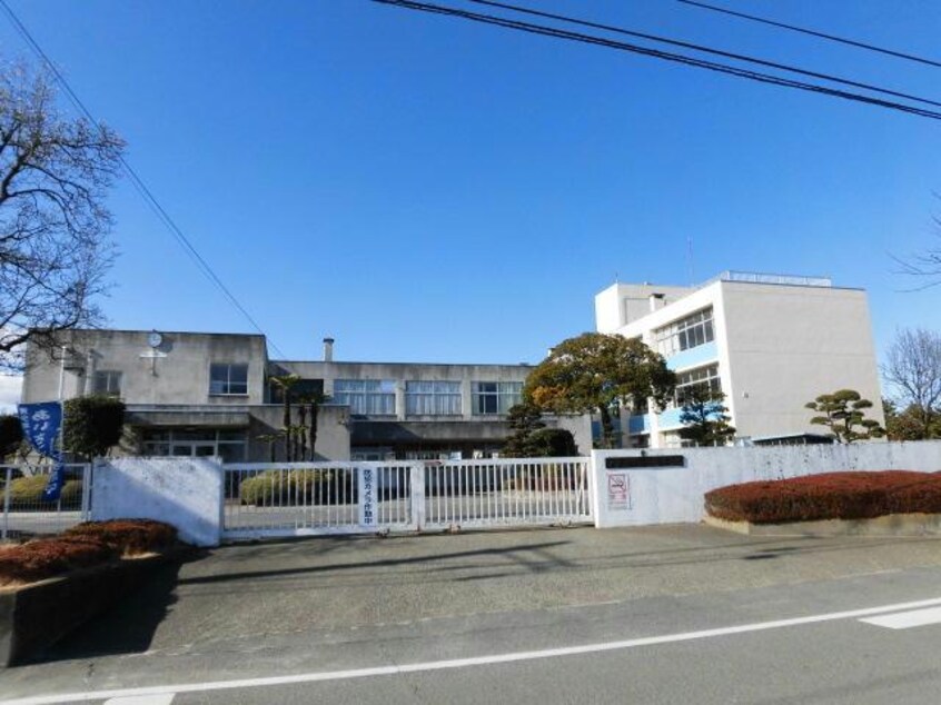 伊勢崎市立豊受小学校(小学校)まで1180m ボヌール　ヴィーロⅠ（長沼町）