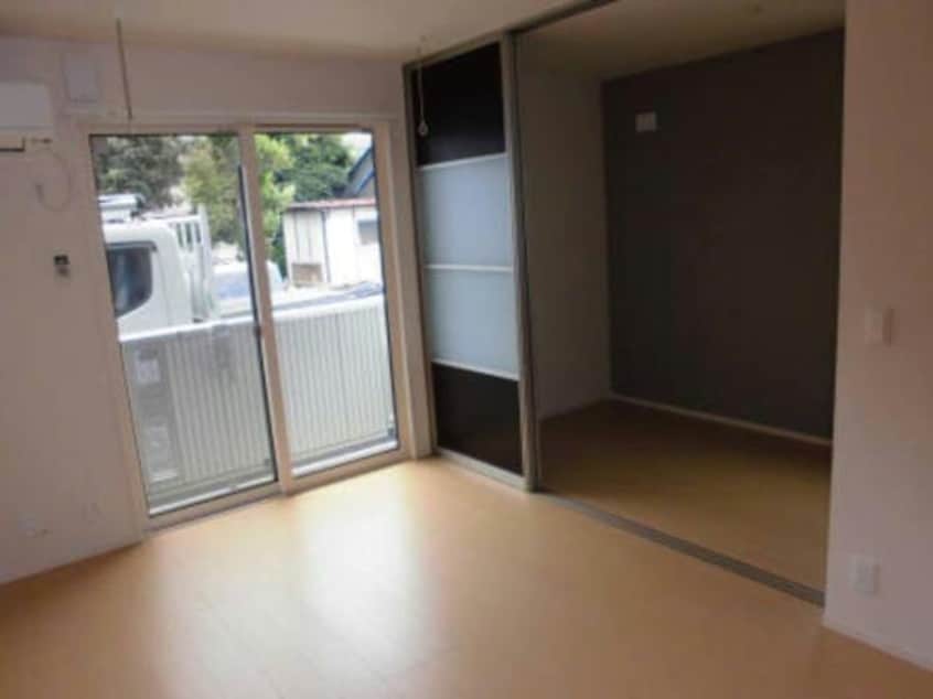  オマージュＡ（境伊与久）