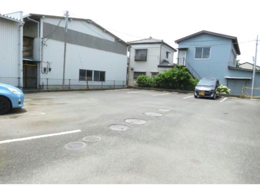 グランチェスタ恵（西小保方町）