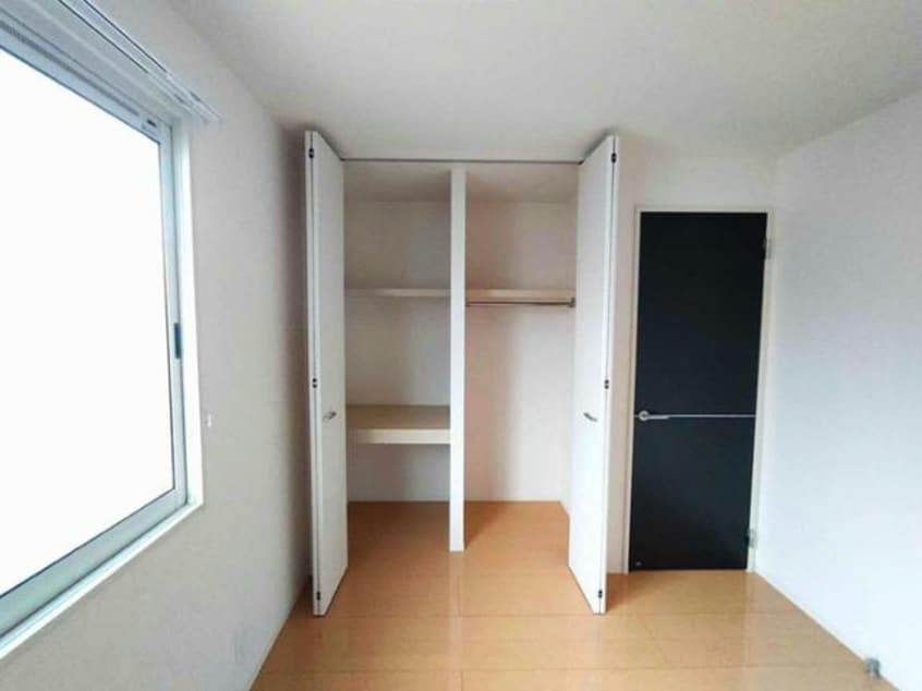  ブレシア　カツラ（市場町）